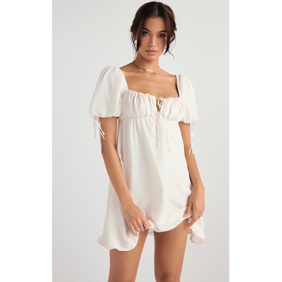 NEW House of CB Princess Dress Ivory Large+ (XL) with Plus Cup - Picture 7 of 17